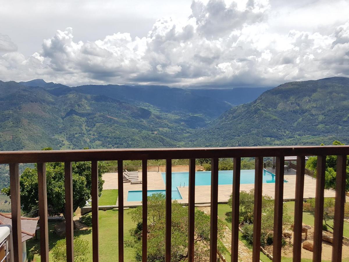 Rikillagaskada Marabedda Gardens Resort מראה חיצוני תמונה